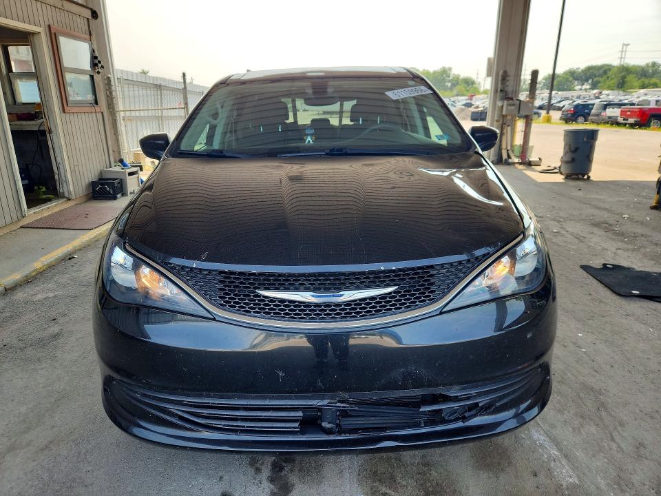 61159966 :رقم المزاد ، 2C4RC1DG4HR609122 vin ، 2017 Chrysler Pacifica مزاد بيع