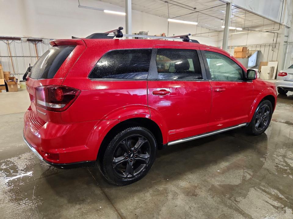 61840556 :رقم المزاد ، 3C4PDDGG5JT467027 vin ، 2018 Dodge Journey مزاد بيع