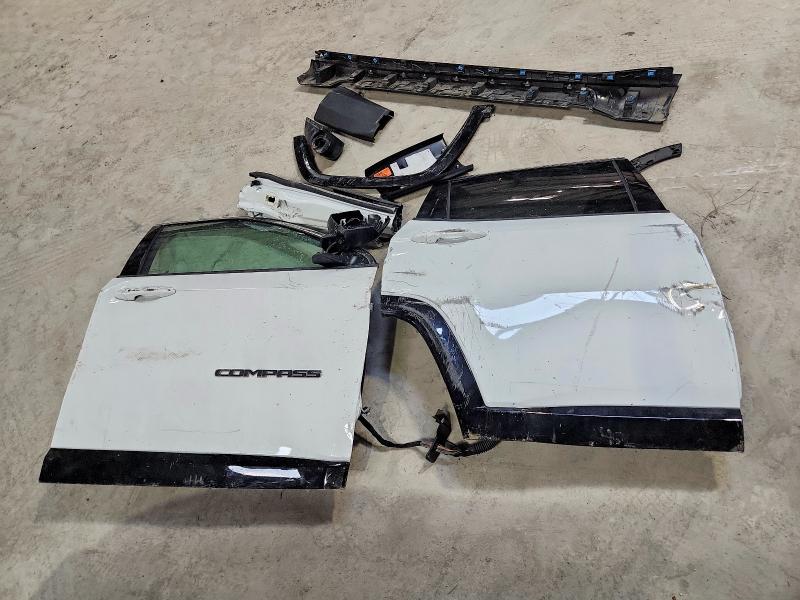 Продаж на аукціоні авто 2025 Jeep Compass, vin: 3C4NJDCN5ST614467, номер лоту: 61353686