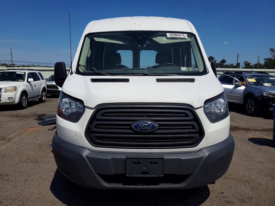 Продаж на аукціоні авто 2018 Ford Transit, vin: 1FTYR1CM4JKA72211, номер лоту: 62066416