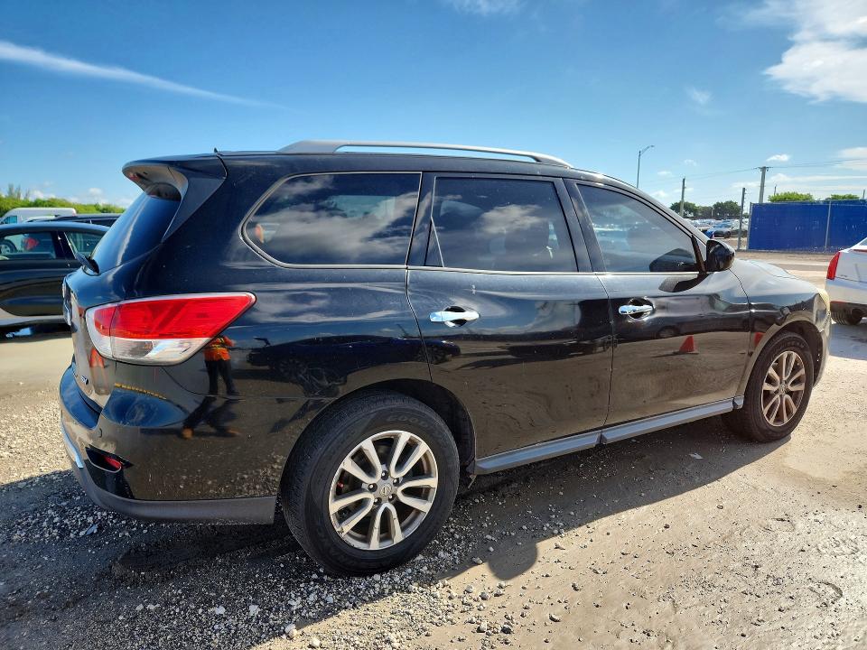 62822676 :رقم المزاد ، 5N1AR2MN7EC667726 vin ، 2014 Nissan Pathfinder مزاد بيع
