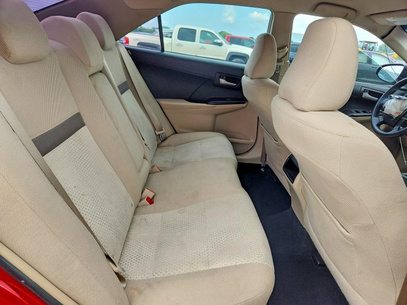 60249936 :رقم المزاد ، 4T1BF1FK1EU864069 vin ، 2014 Toyota Camry مزاد بيع