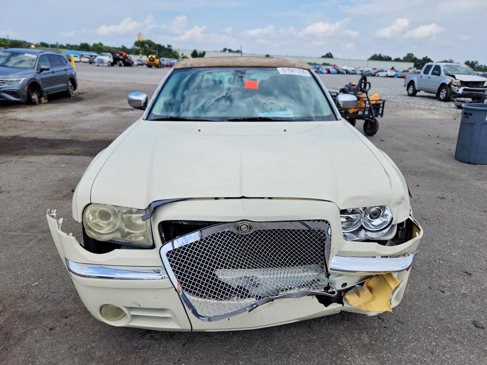 2008 Chrysler 300c მანქანა იყიდება აუქციონზე, vin: 2C3LA63HX8H124710, აუქციონის ნომერი: 61941296