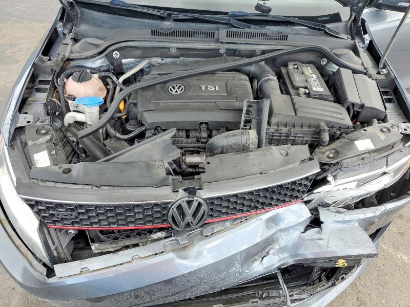 Продажа на аукционе авто 2015 Volkswagen Jetta, vin: 3VW4T7AJ8FM299670, номер лота: 62350686