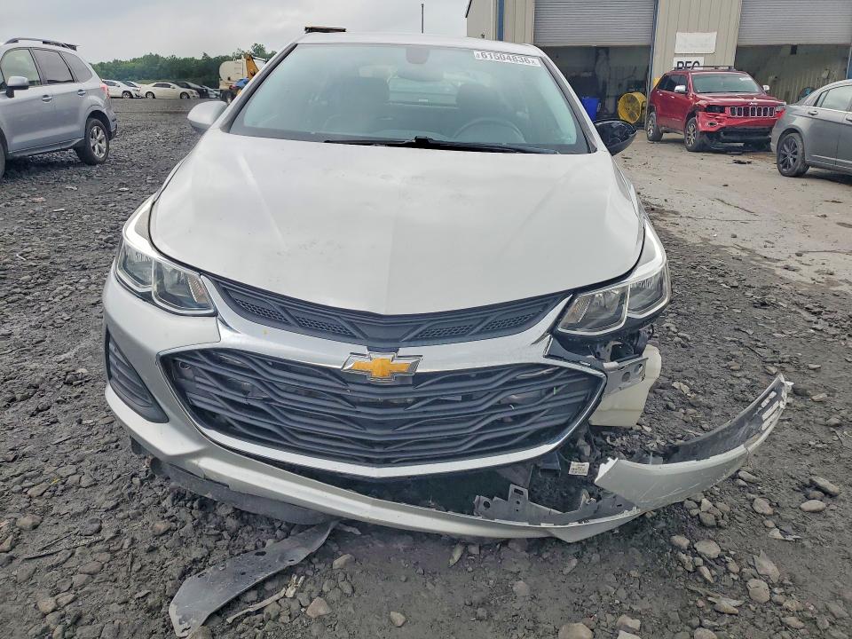 Продажа на аукционе авто 2019 Chevrolet Cruze, vin: 1G1BC5SM9K7135025, номер лота: 61504836