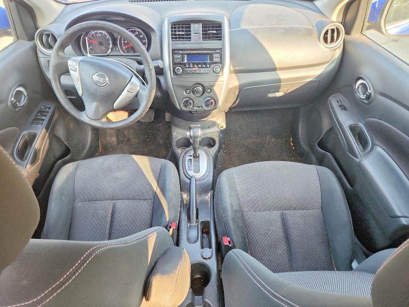 61777946 :رقم المزاد ، 3N1CN7AP8HL801750 vin ، 2017 Nissan Versa مزاد بيع