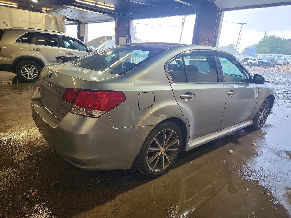 Продаж на аукціоні авто 2013 Subaru Legacy, vin: 4S3BMBG6XD3035992, номер лоту: 59970796