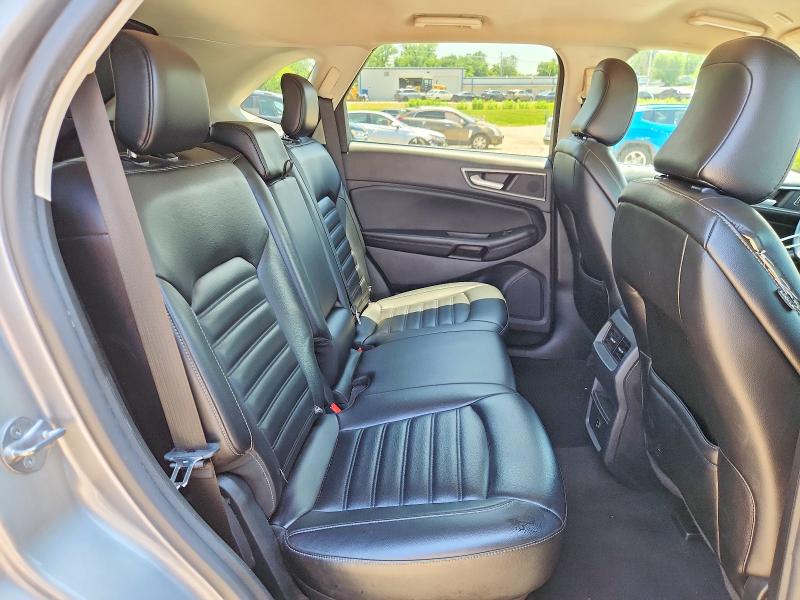 60445526 :رقم المزاد ، 2FMPK4J99NBA39717 vin ، 2022 Ford Edge مزاد بيع