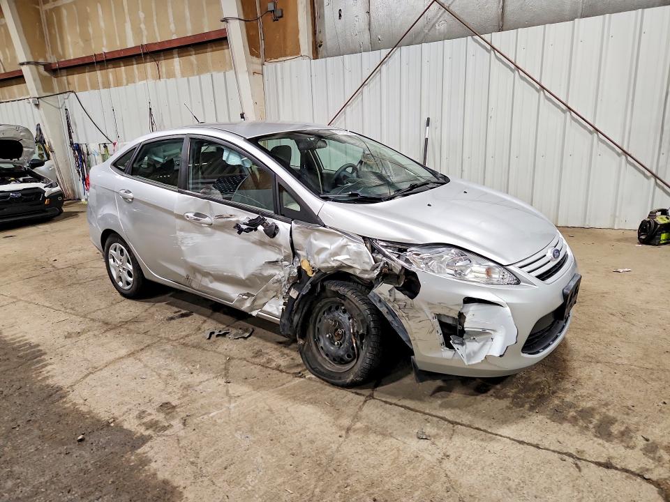 Продажа на аукционе авто 2012 Ford Fiesta, vin: 3FADP4AJ6CM126530, номер лота: 61810456