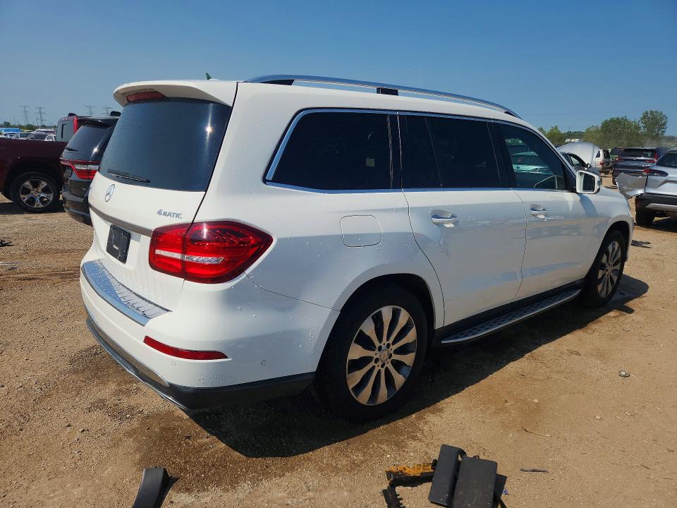 62105676 :رقم المزاد ، 4JGDF6EE9HA812308 vin ، 2017 Mercedes-benz Gls مزاد بيع
