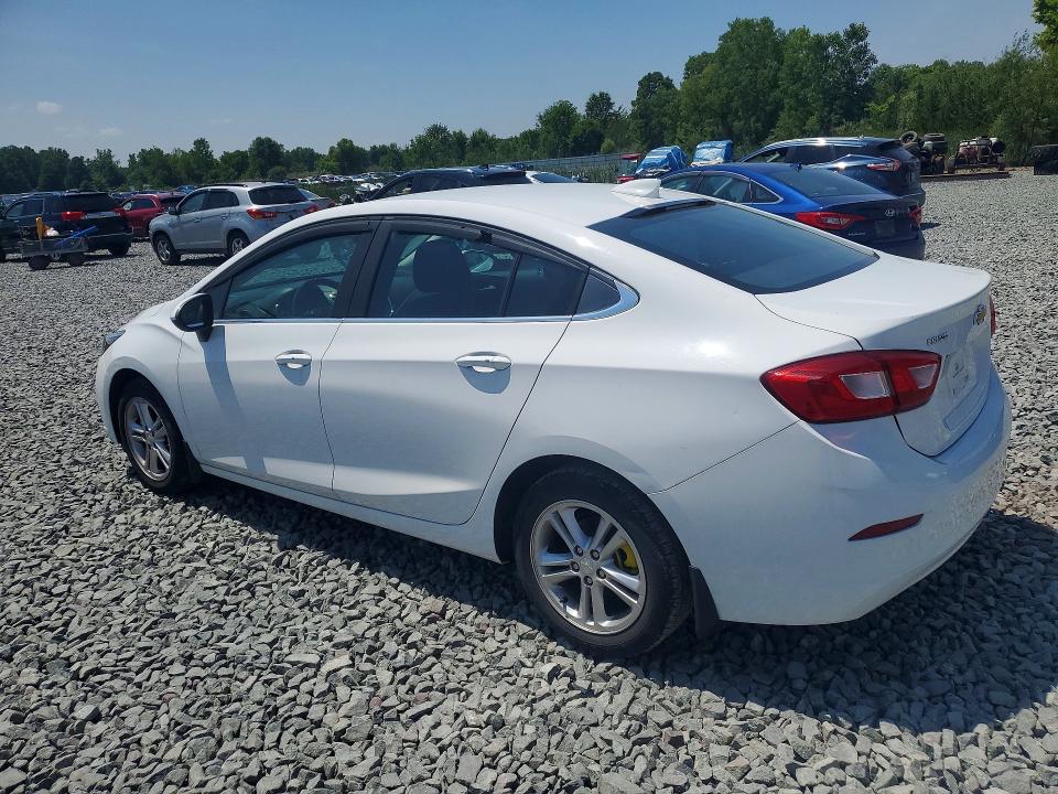 60080606 :رقم المزاد ، 1G1BE5SM7H7270894 vin ، 2017 Chevrolet Cruze مزاد بيع