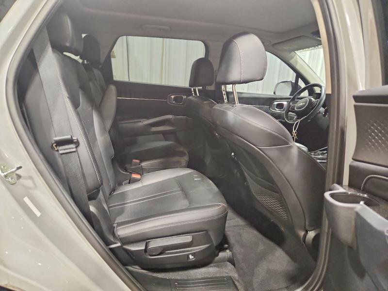 Продажа на аукционе авто 2023 Kia Sorento, vin: 5XYRKDLF3PG186856, номер лота: 62784346