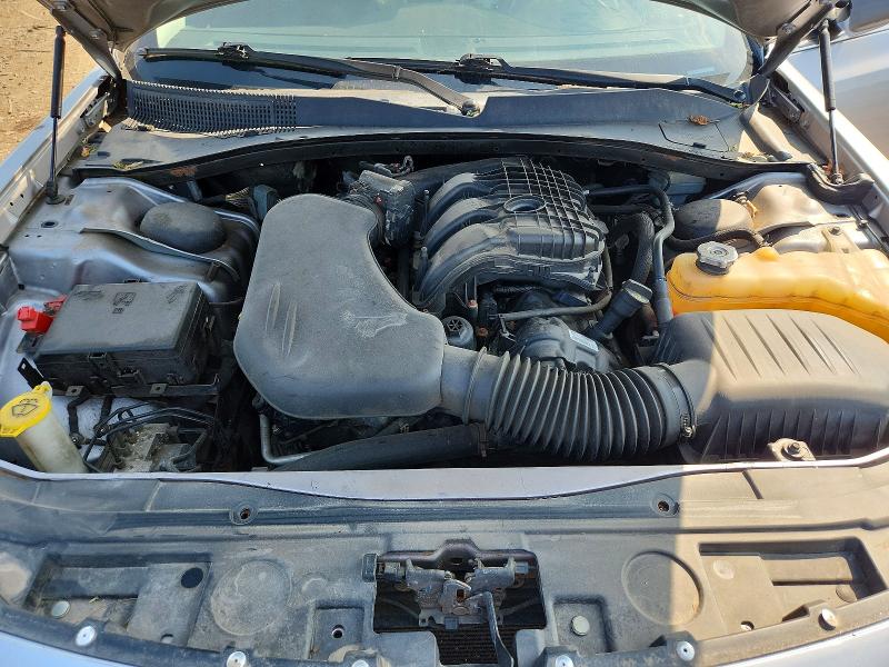 Auction sale of the 2015 Chrysler 300, vin: 2C3CCARG4FH760693, lot number: 63390376