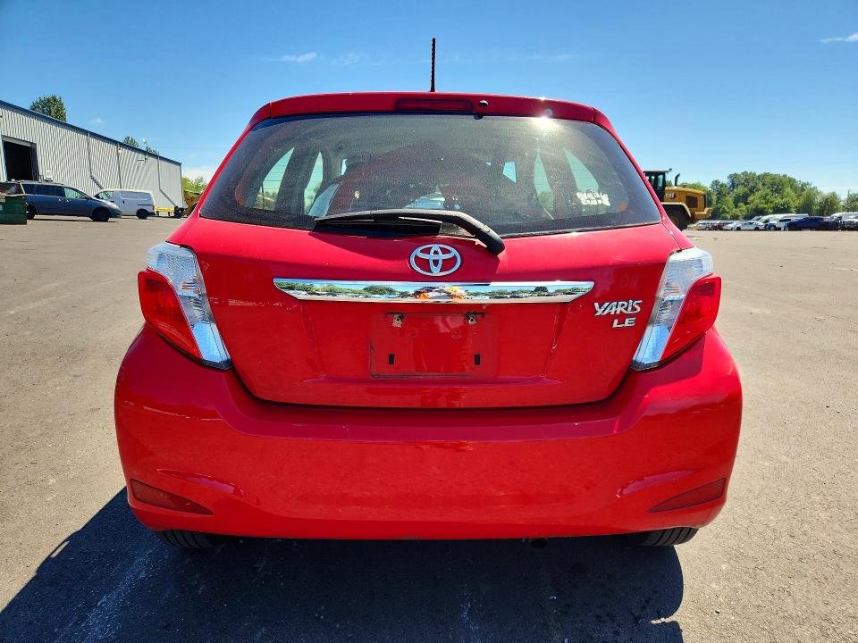60494806 :رقم المزاد ، JTDKTUD38DD563534 vin ، 2013 Toyota Yaris مزاد بيع