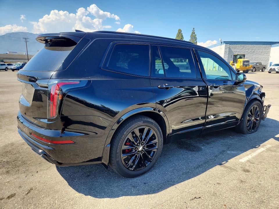 61214596 :رقم المزاد ، 1GYKPGRS5RZ702819 vin ، 2024 Cadillac Xt6 مزاد بيع