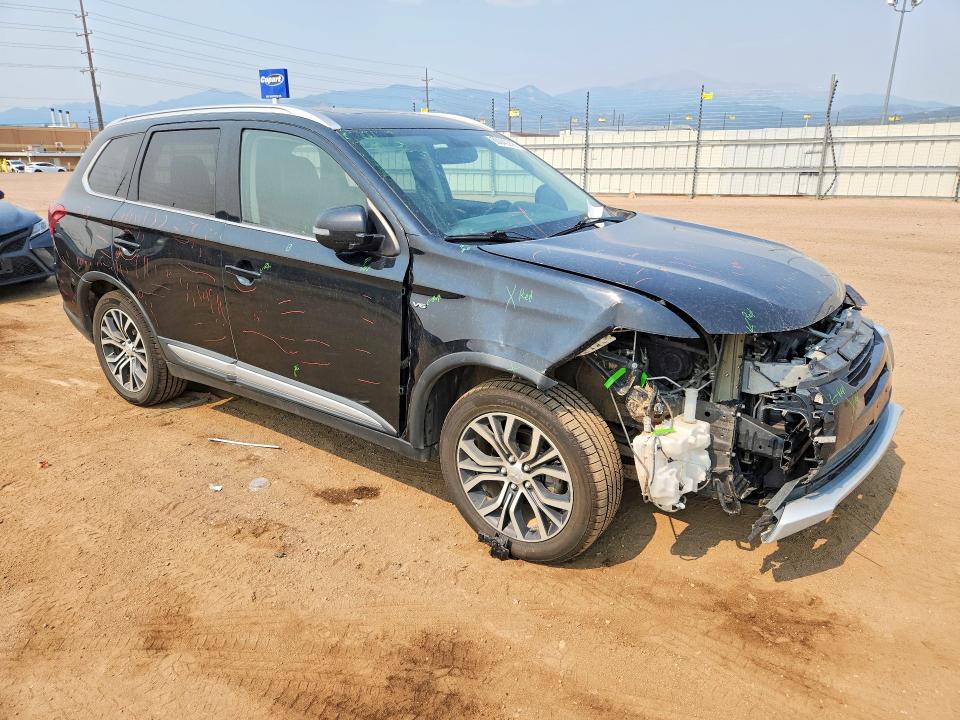60040746 :رقم المزاد ، JA4JZ4AX1JJ001709 vin ، 2018 Mitsubishi Outlander مزاد بيع