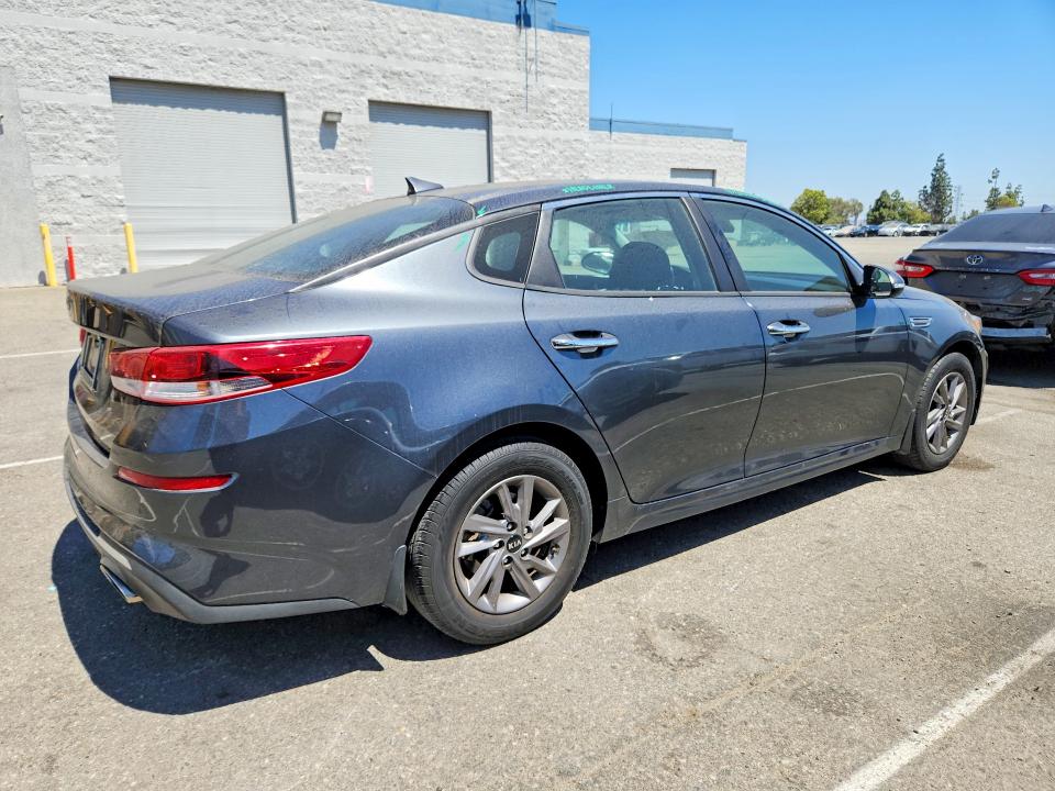 60617046 :رقم المزاد ، 5XXGT4L36LG438320 vin ، 2020 Kia Optima مزاد بيع