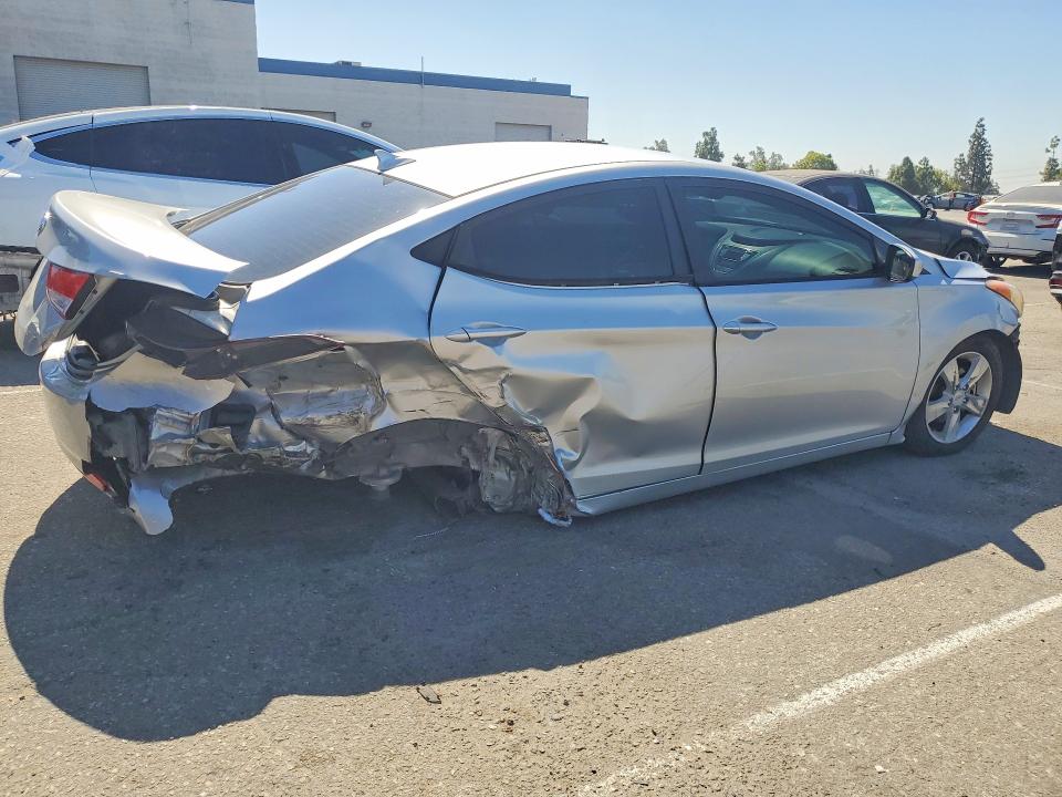 Продажа на аукционе авто 2013 Hyundai Elantra, vin: KMHDH4AE4DU746845, номер лота: 59841996