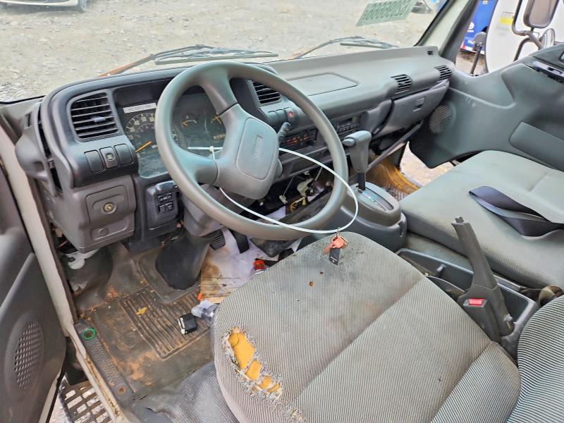2004 Isuzu Npr მანქანა იყიდება აუქციონზე, vin: 4KLB4B1U24J802947, აუქციონის ნომერი: 62096666