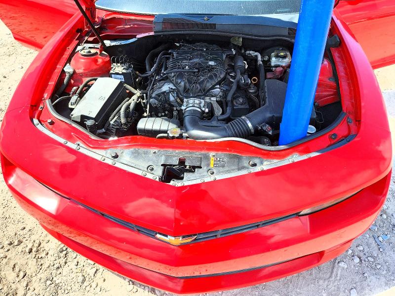 62986486 :رقم المزاد ، 2G1FB1E37F9126425 vin ، 2015 Chevrolet Camaro مزاد بيع