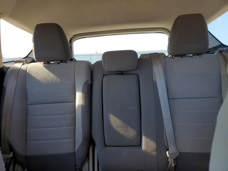 2013 Ford Escape მანქანა იყიდება აუქციონზე, vin: 1FMCU9G90DUC95573, აუქციონის ნომერი: 61937716