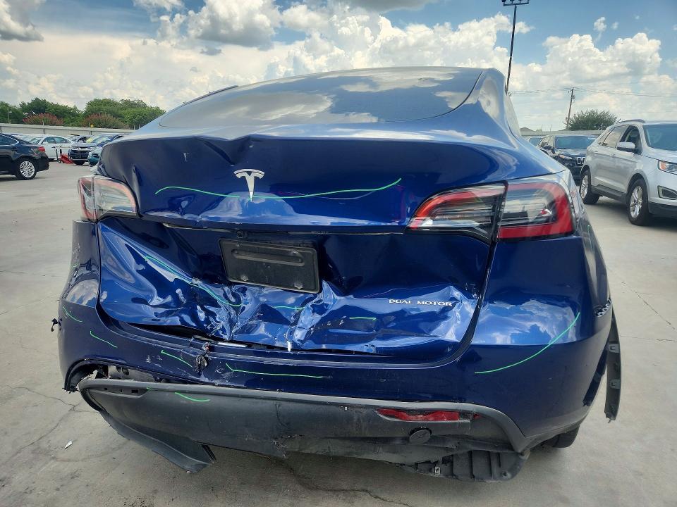 59319606 :رقم المزاد ، 7SAYGDEE8SA353715 vin ، 2025 Tesla Model Y مزاد بيع