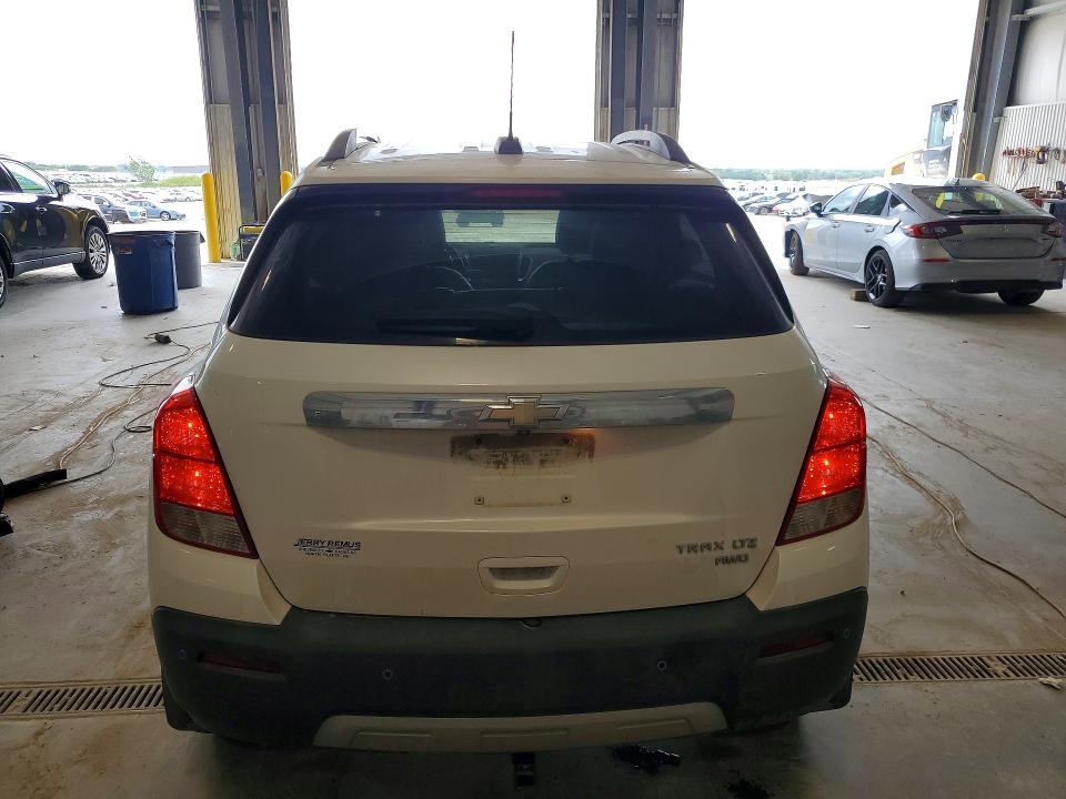 63030046 :رقم المزاد ، KL7CJTSB0FB198762 vin ، 2015 Chevrolet Trax مزاد بيع