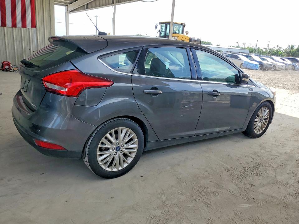 2017 Ford Focus მანქანა იყიდება აუქციონზე, vin: 1FADP3N24HL230276, აუქციონის ნომერი: 60436256