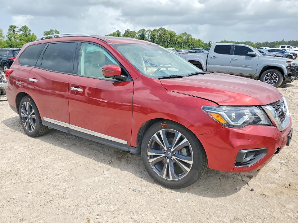 60760536 :رقم المزاد ، 5N1DR2MM6HC614380 vin ، 2017 Nissan Pathfinder مزاد بيع