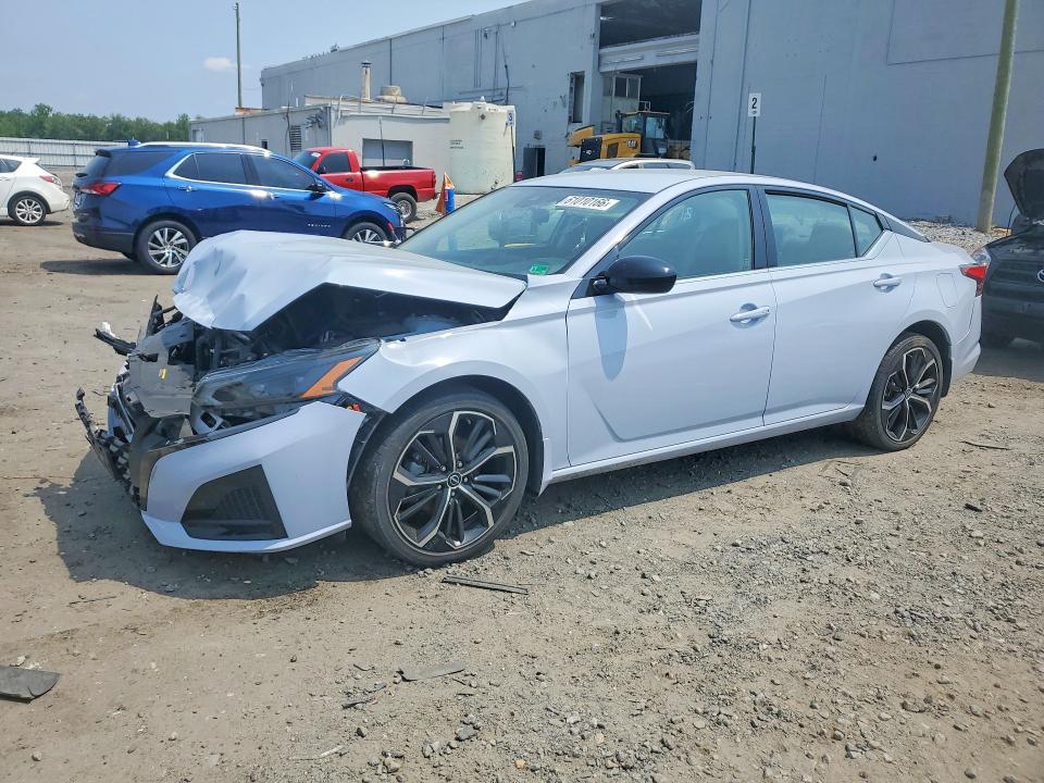 Продажа на аукционе авто 2023 Nissan Altima, vin: 1N4BL4CW6PN318067, номер лота: 61010166