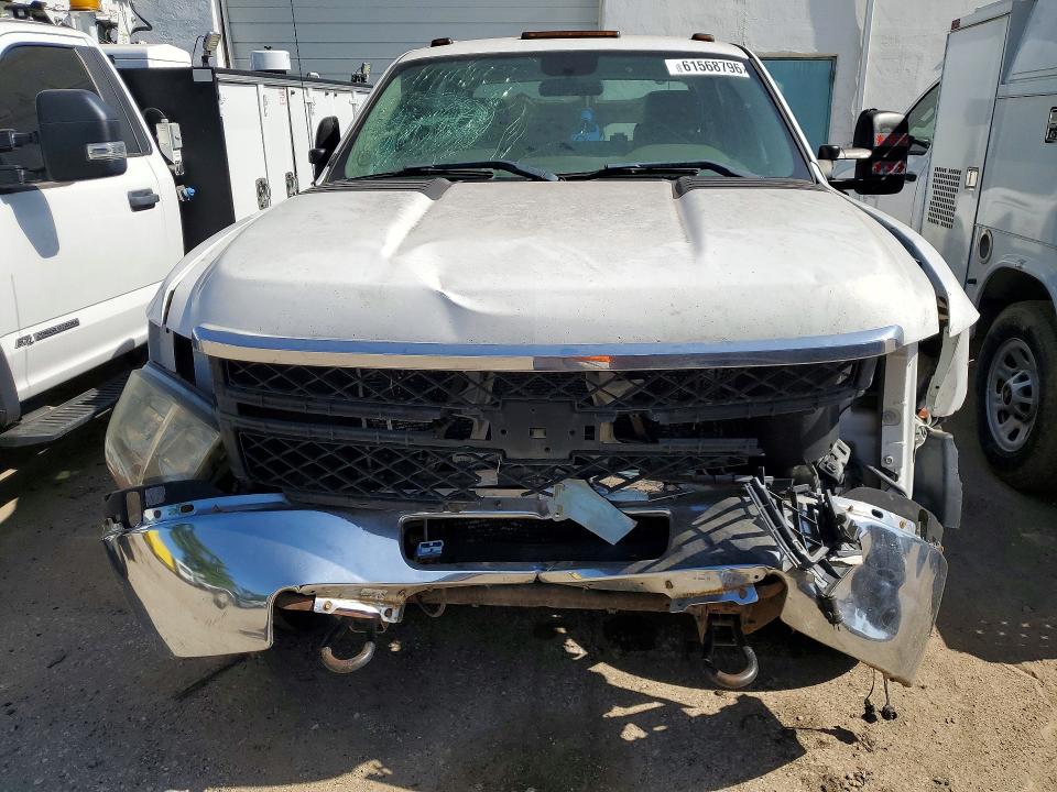 61568796 :رقم المزاد ، 1GB4KZCGXEF117764 vin ، 2014 Chevrolet Silverado مزاد بيع
