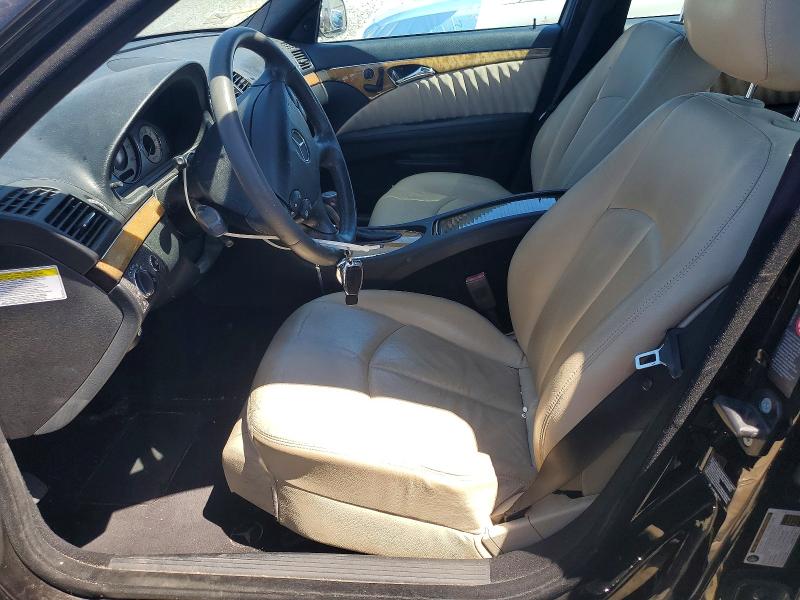 60063976 :رقم المزاد ، WDBUF56XX7B033246 vin ، 2007 Mercedes-benz E مزاد بيع