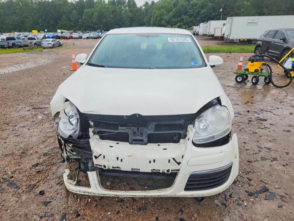 62161546 :رقم المزاد ، 3VWEF71K17M198184 vin ، 2007 Volkswagen Jetta مزاد بيع