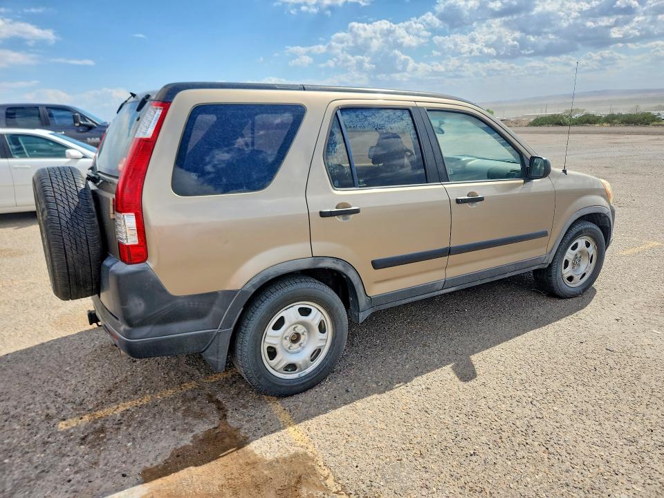 61536086 :رقم المزاد ، JHLRD68575C003890 vin ، 2005 Honda Cr-v مزاد بيع