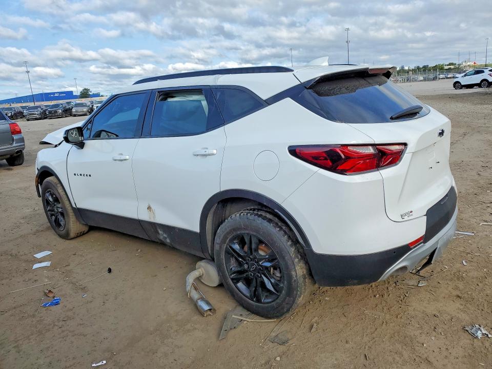Продажа на аукционе авто 2021 Chevrolet Blazer, vin: 3GNKBCRS8MS551033, номер лота: 62013886