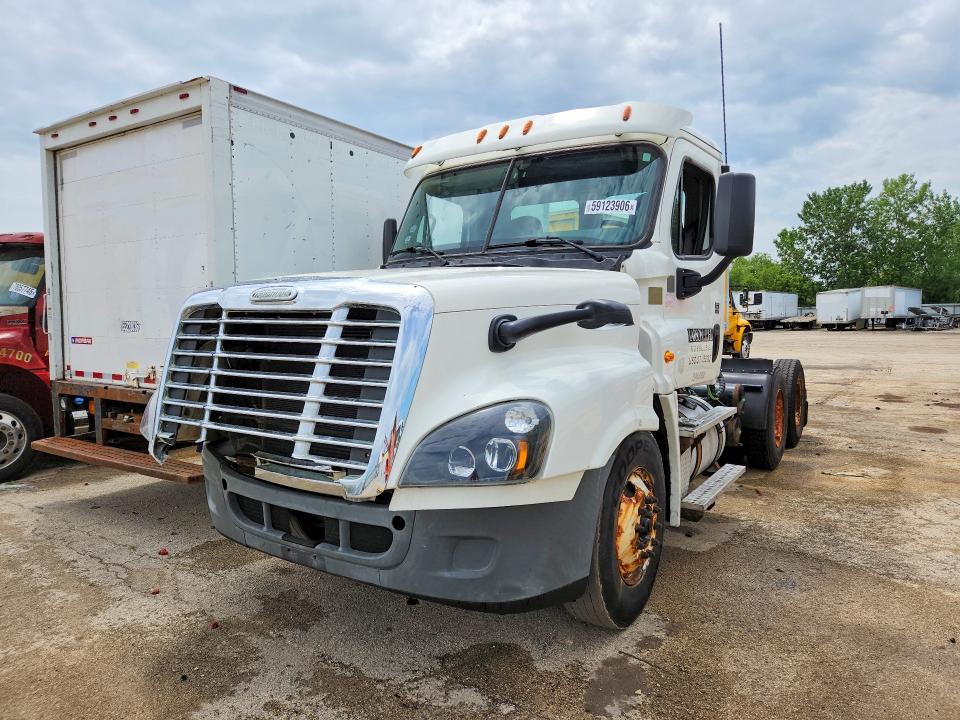 Aukcja sprzedaży 2015 Freightliner Cascadia 125, vin: 3AKJGEDV1FDGL1550, numer aukcji: 59123906