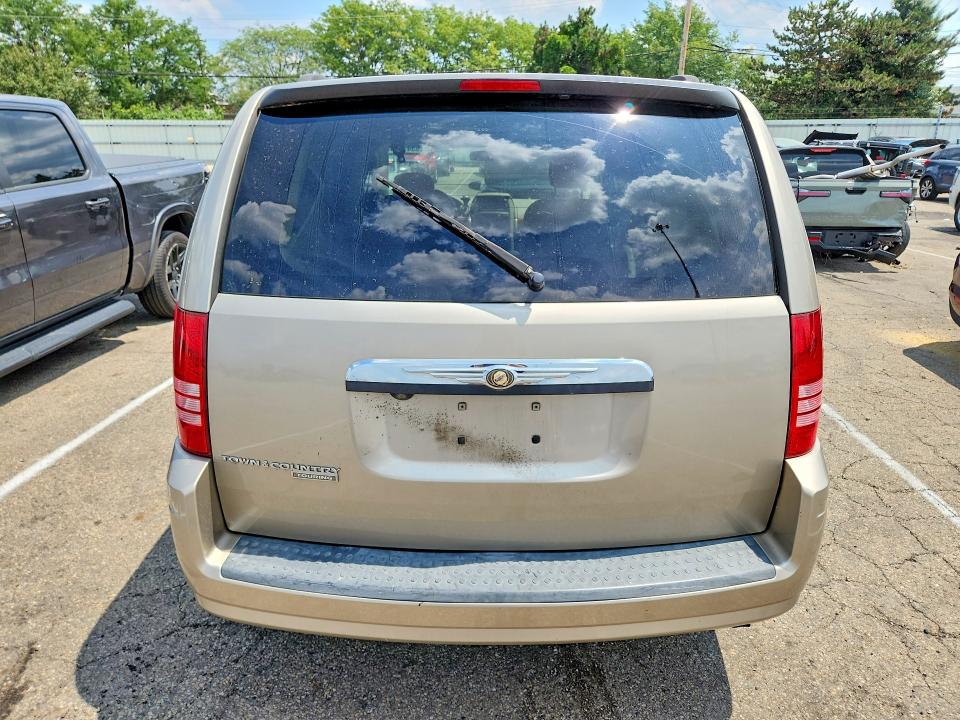 63477746 :رقم المزاد ، 2A8HR54P28R682161 vin ، 2008 Chrysler Town & Country مزاد بيع