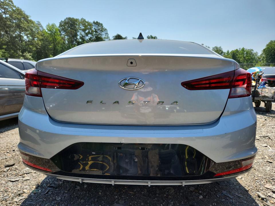 2020 Hyundai Elantra მანქანა იყიდება აუქციონზე, vin: KMHD84LF2LU107237, აუქციონის ნომერი: 59323536