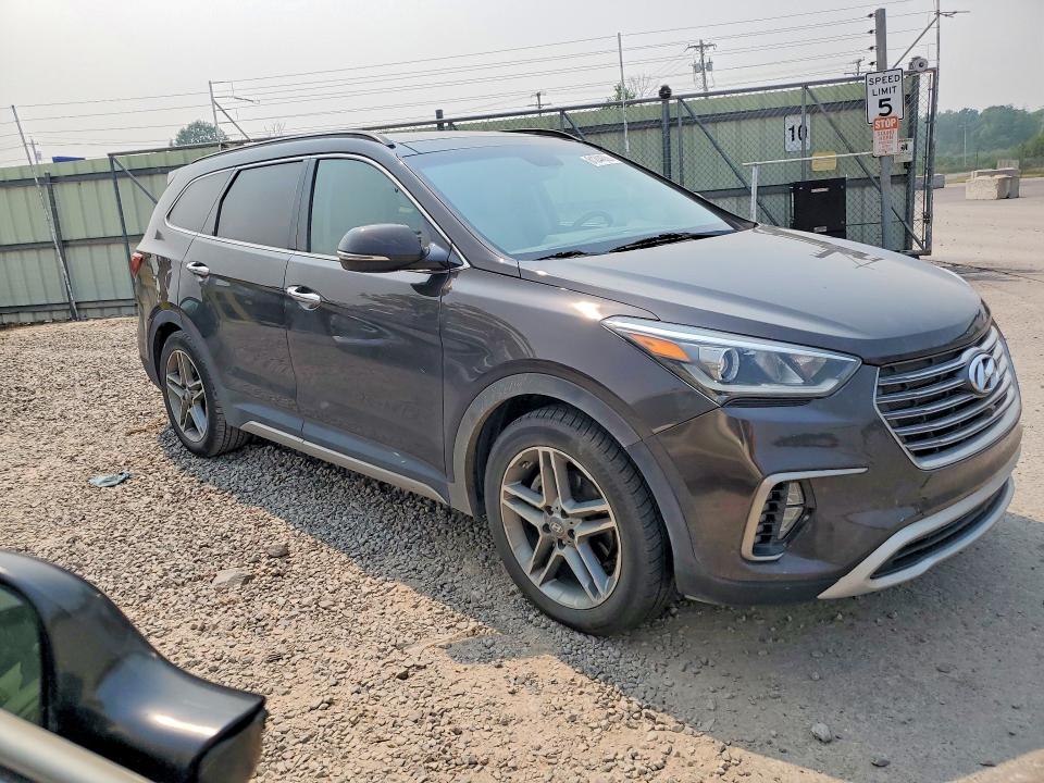 Продажа на аукционе авто 2017 Hyundai Santa Fe, vin: KM8SR4HFXHU185141, номер лота: 61244556
