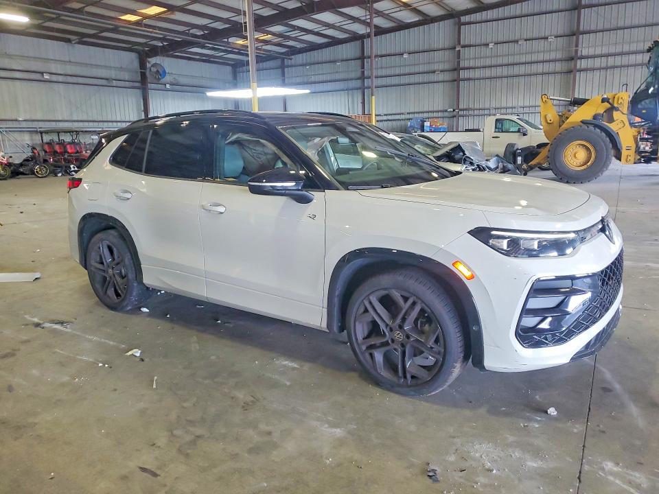 Продаж на аукціоні авто 2026 Volkswagen Tiguan, vin: 3VVHR7RM4TM077464, номер лоту: 60145776