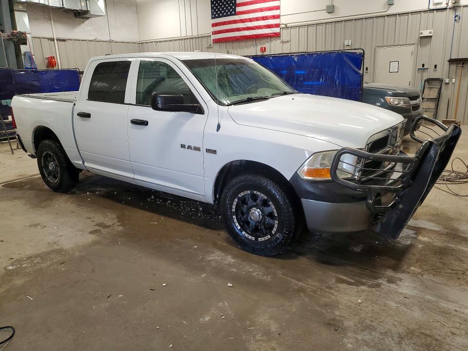 62527496 :رقم المزاد ، 1D7RV1CT0AS161447 vin ، 2010 Dodge Ram 1500 مزاد بيع