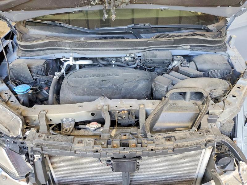 62110746 :رقم المزاد ، 5FNYF6H7XNB047387 vin ، 2022 Honda Pilot مزاد بيع