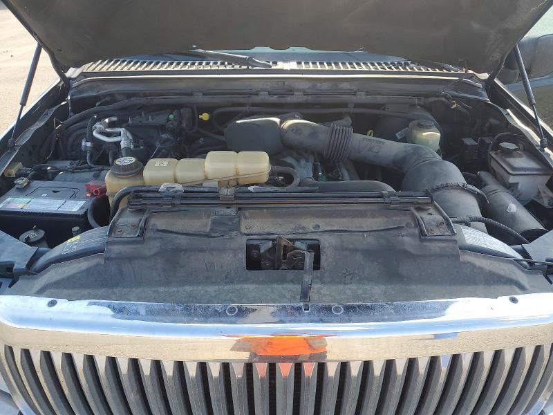 61573846 :رقم المزاد ، 1FMNU43S43EA42124 vin ، 2003 Ford Excursion مزاد بيع