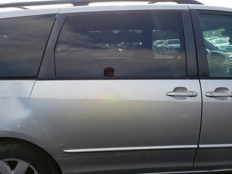 2004 Toyota Sienna მანქანა იყიდება აუქციონზე, vin: 5TDZA23C54S127061, აუქციონის ნომერი: 59133426