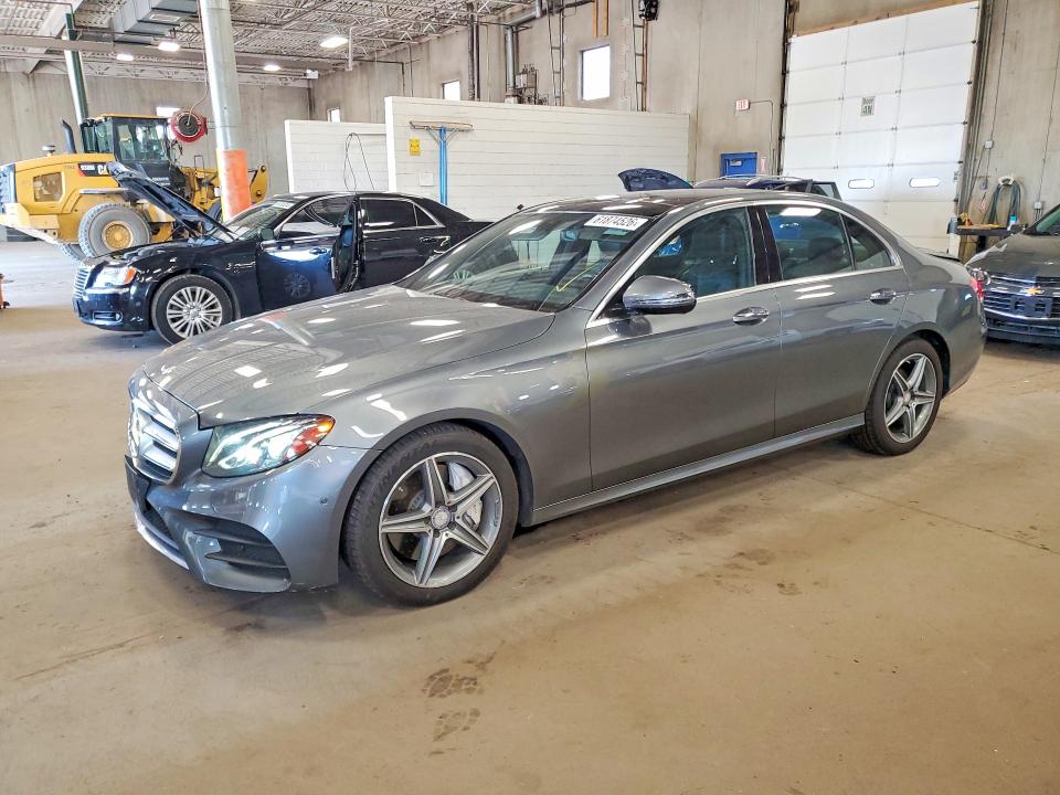 2017 Mercedes-benz E მანქანა იყიდება აუქციონზე, vin: WDDZF4KB7HA047422, აუქციონის ნომერი: 61874526