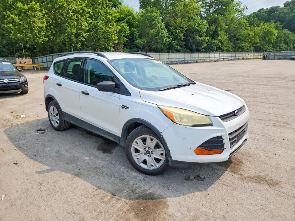 Продаж на аукціоні авто 2015 Ford Escape, vin: 1FMCU0F7XFUB47042, номер лоту: 62495076
