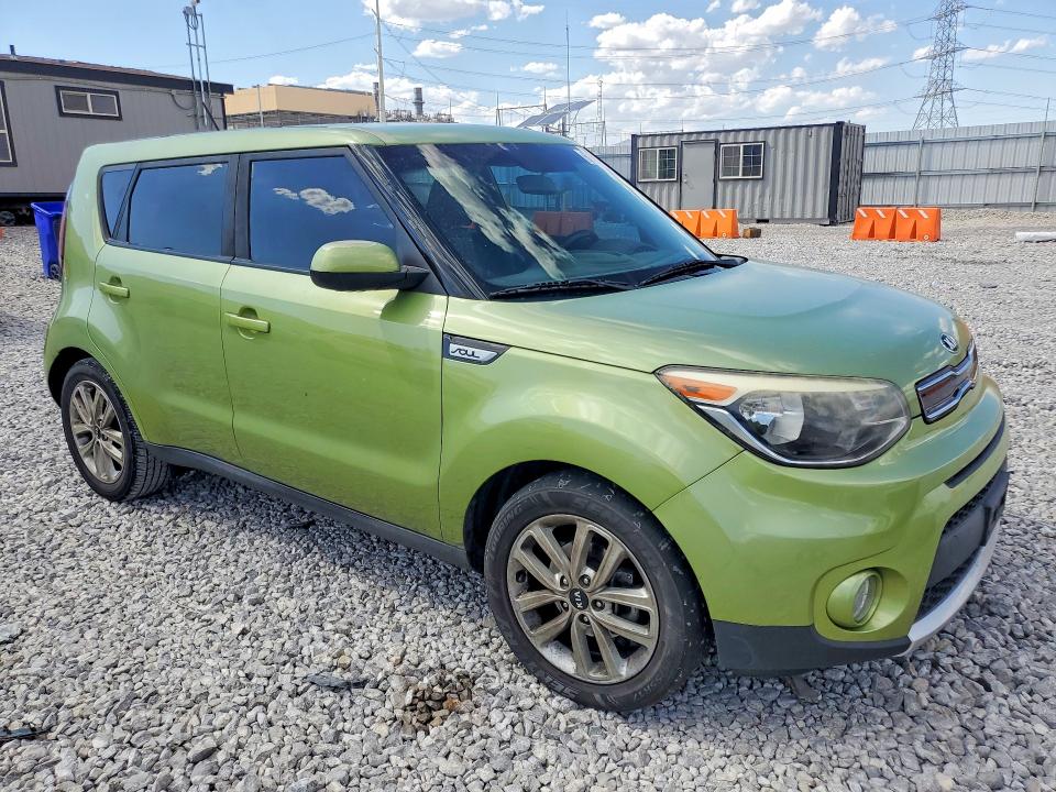 2018 Kia Soul მანქანა იყიდება აუქციონზე, vin: KNDJP3A51J7893395, აუქციონის ნომერი: 63112196