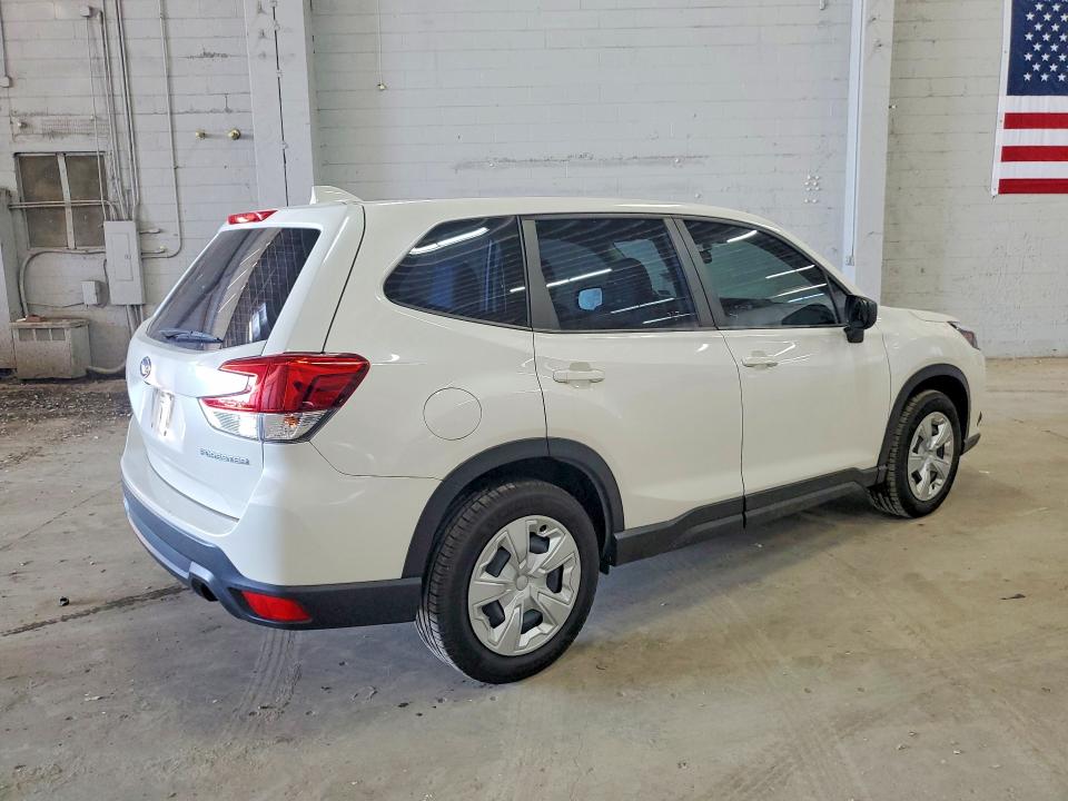 Продаж на аукціоні авто 2023 Subaru Forester, vin: JF2SKAAC5PH466201, номер лоту: 62439466
