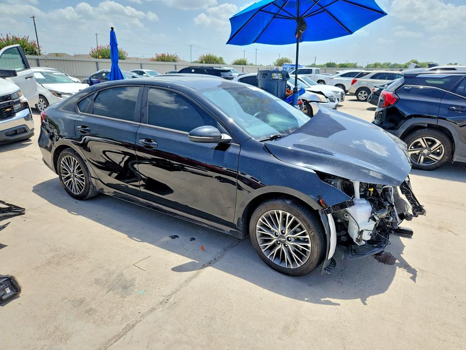 2024 Kia Forte მანქანა იყიდება აუქციონზე, vin: 3KPF54AD6RE832161, აუქციონის ნომერი: 61534246