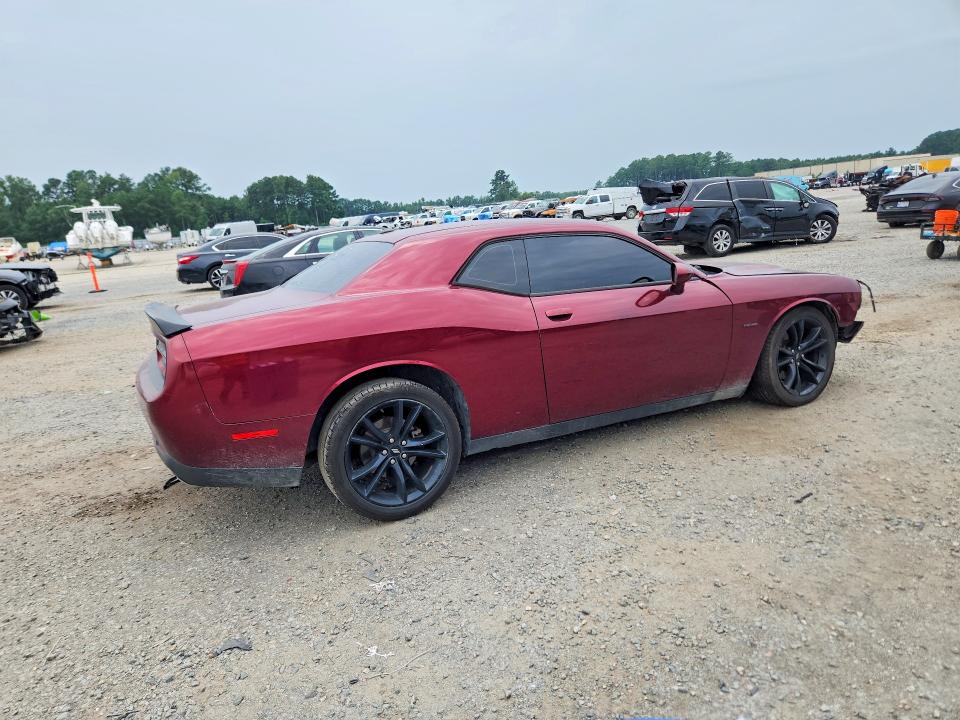 62679006 :رقم المزاد ، 2C3CDZBT6JH270669 vin ، 2018 Dodge Challenger مزاد بيع